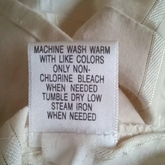 Apt 9 Stretch Button Down Long Sleeve Shirt Cream & Gold Pinstripe Womens Medium - Picture 8 of 13